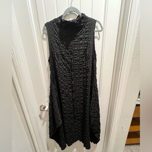 IC Collection Textured Bubble Check Woven Mock Neck Sleeveless Midi Dress